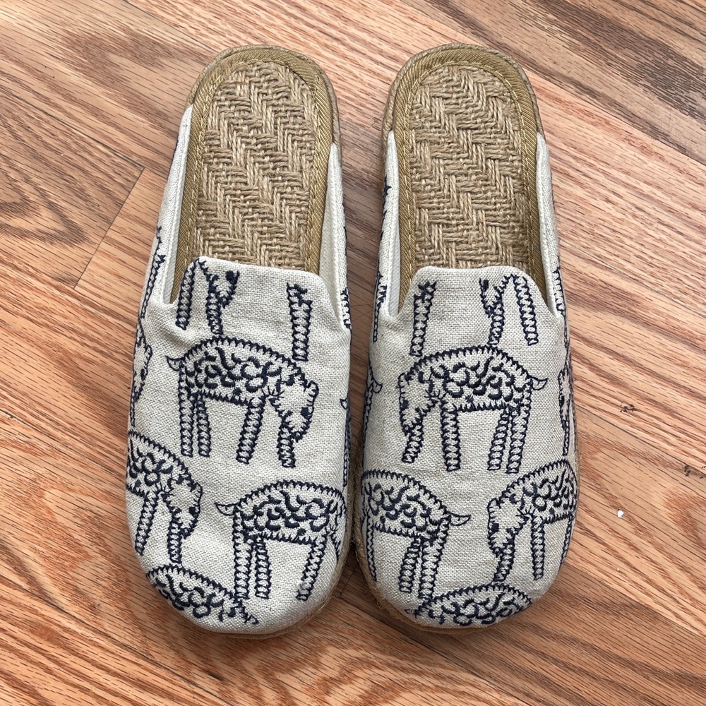 Embroidered Slippers with Animal Design
